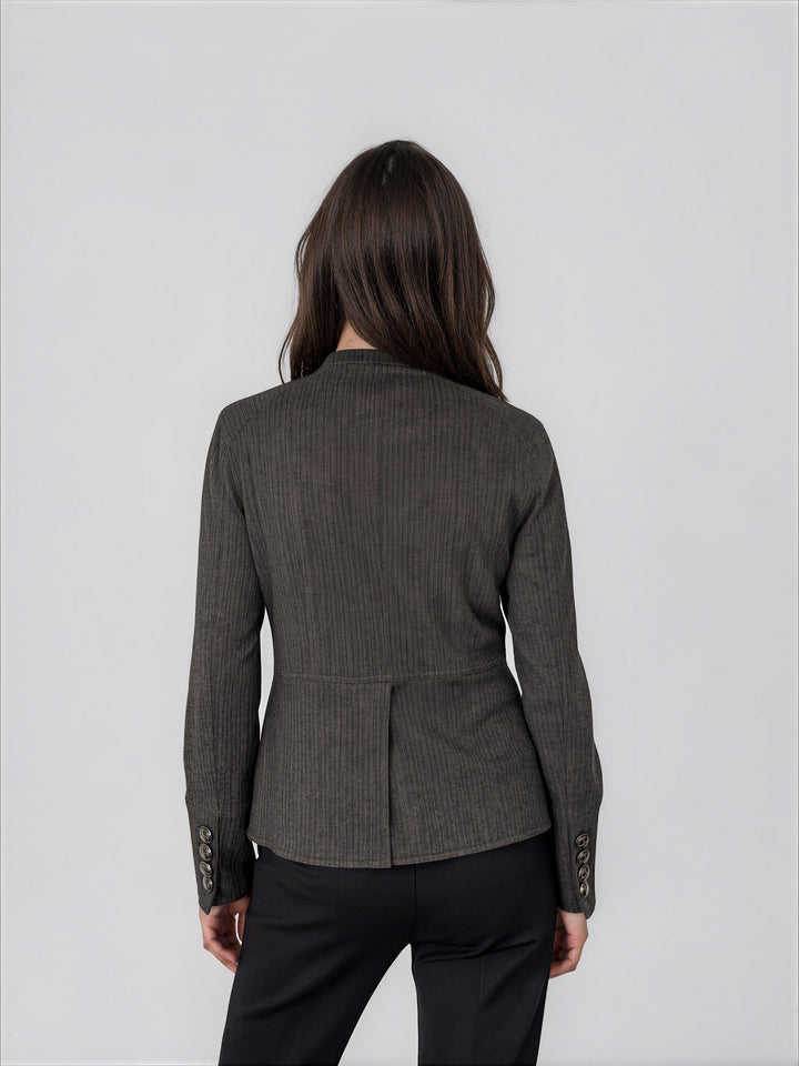 Veste cintrée à col montant Eugénie