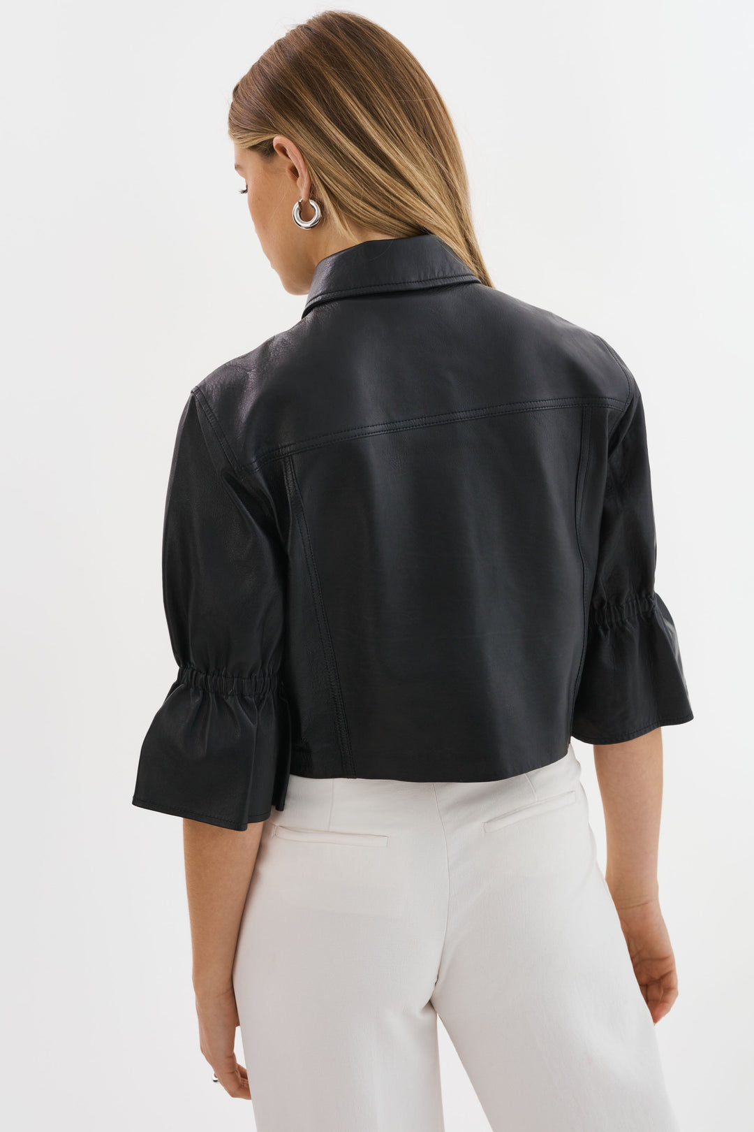 Veste en cuir à manches 3/4 volantées Carolina