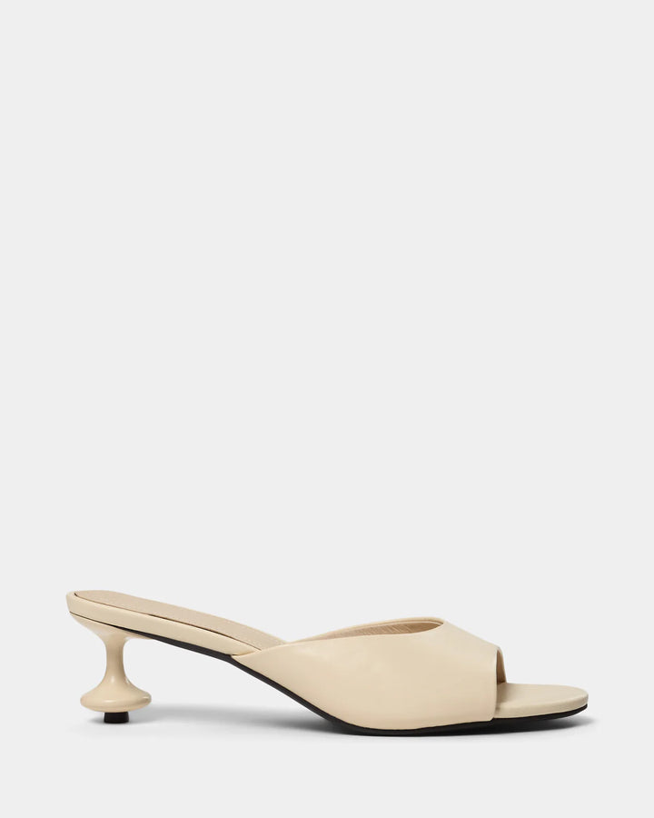 Mules Charly à talon sculptural et bout ouvert