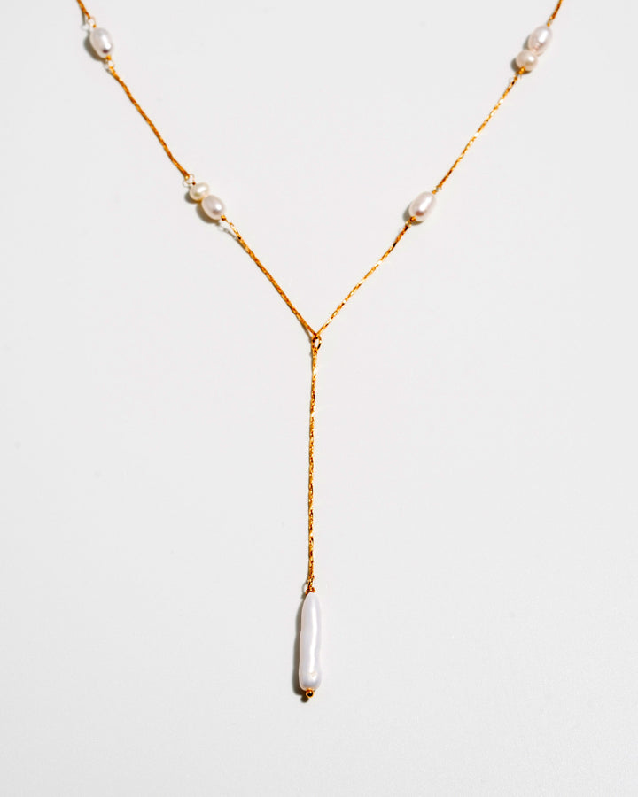 Collier chaîne fine avec perle pendante Calla Lariat