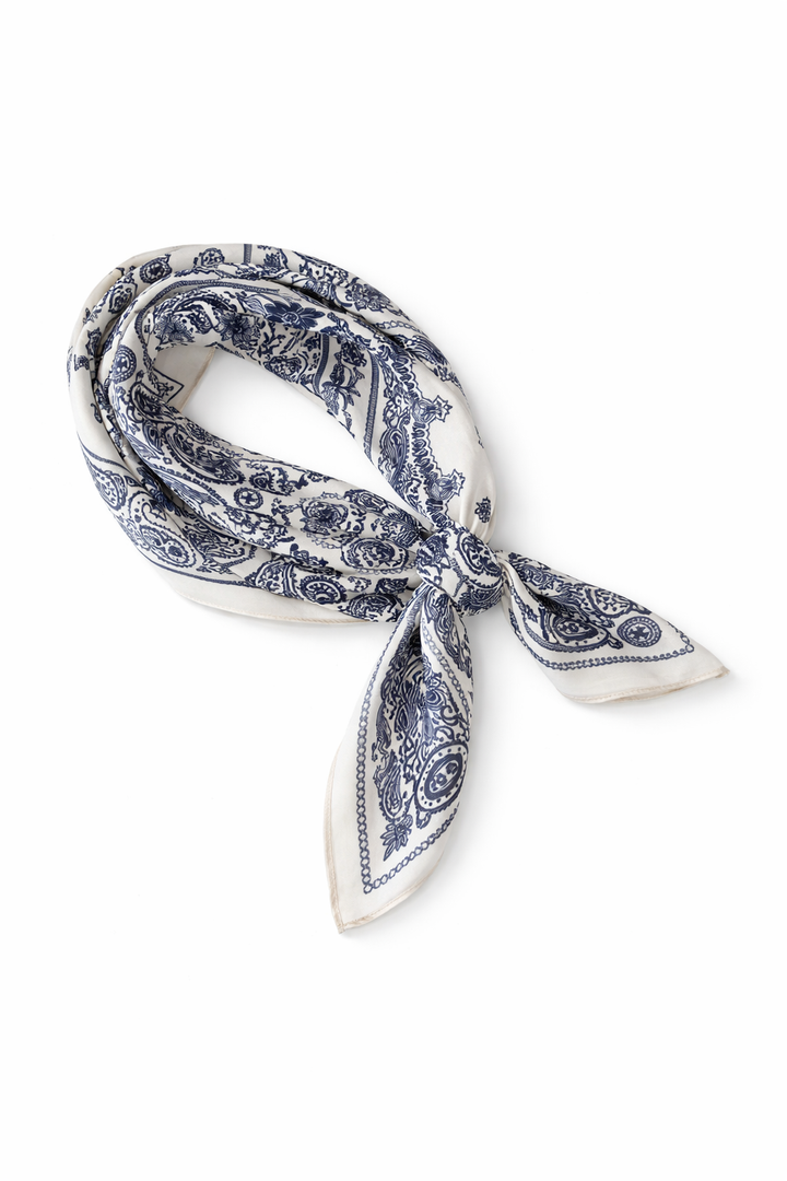 Carré de soie Bandana