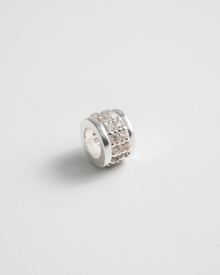 Ensemble de charms perlés