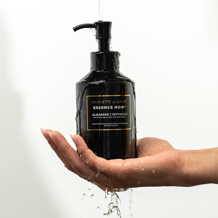 Nettoyant pour visage Essence Noir ❤️