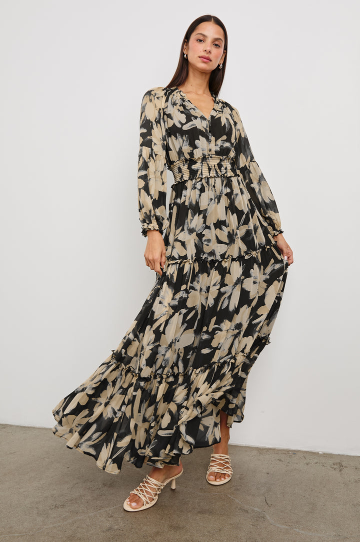 Robe longue étagée avec motif floral Frederica