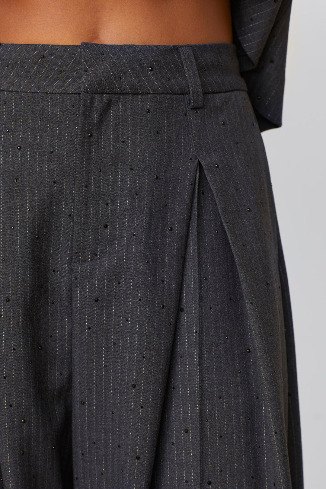 Pantalon ample rayé avec pierres Julio
