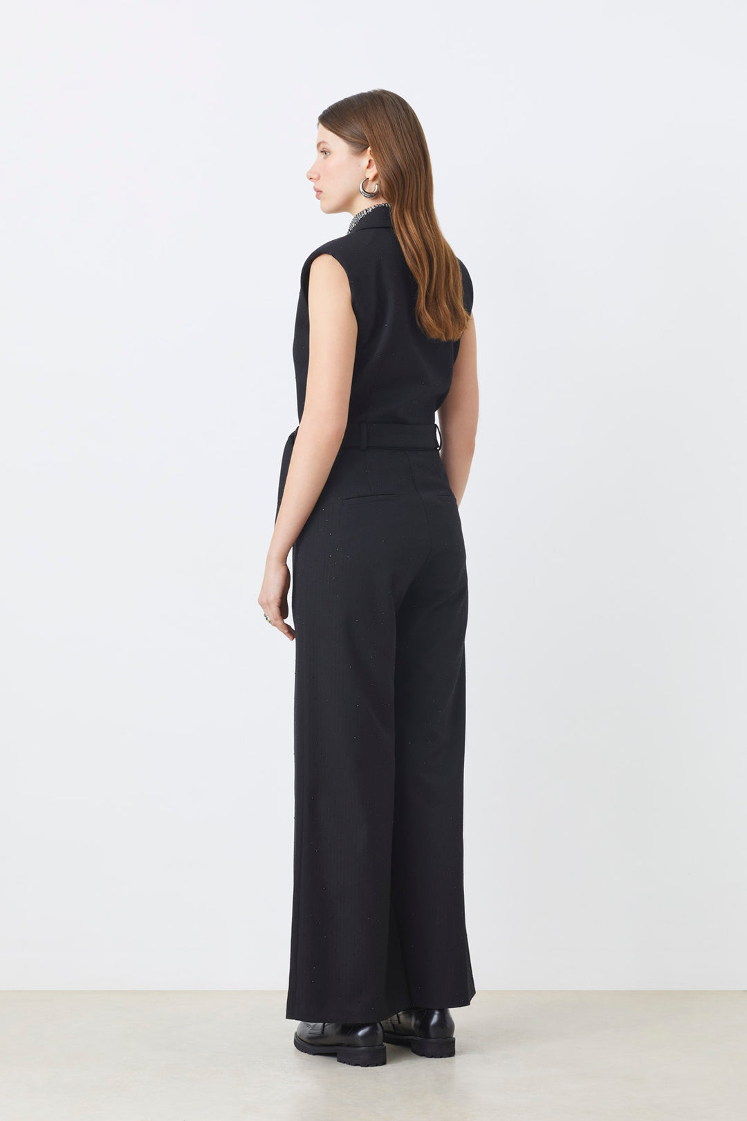 Combinaison avec col tailleur et ceinture à nouer Twist