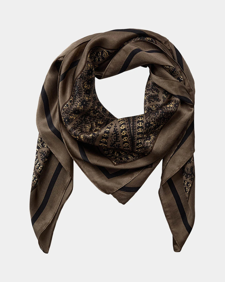 Foulard carré en soie imprimée Hai