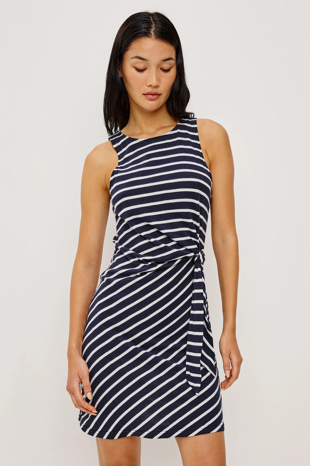 Robe Harriet courte et nouée