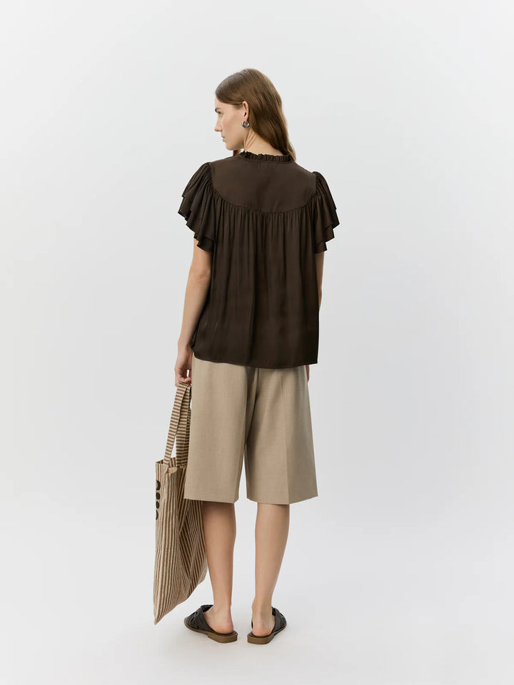 Blouse Lalila féminine à col volanté
