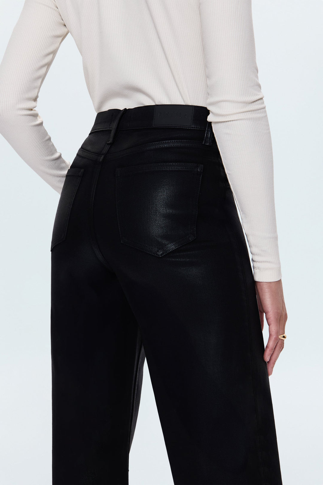 Jeans ultra ample en faux cuir Lana