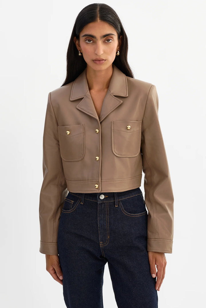Veste courte structurée à épaules rembourrées Lorena