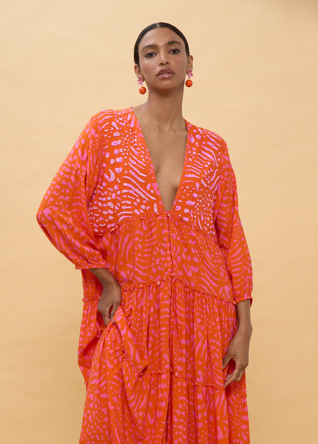 Robe longue à décolleté en V