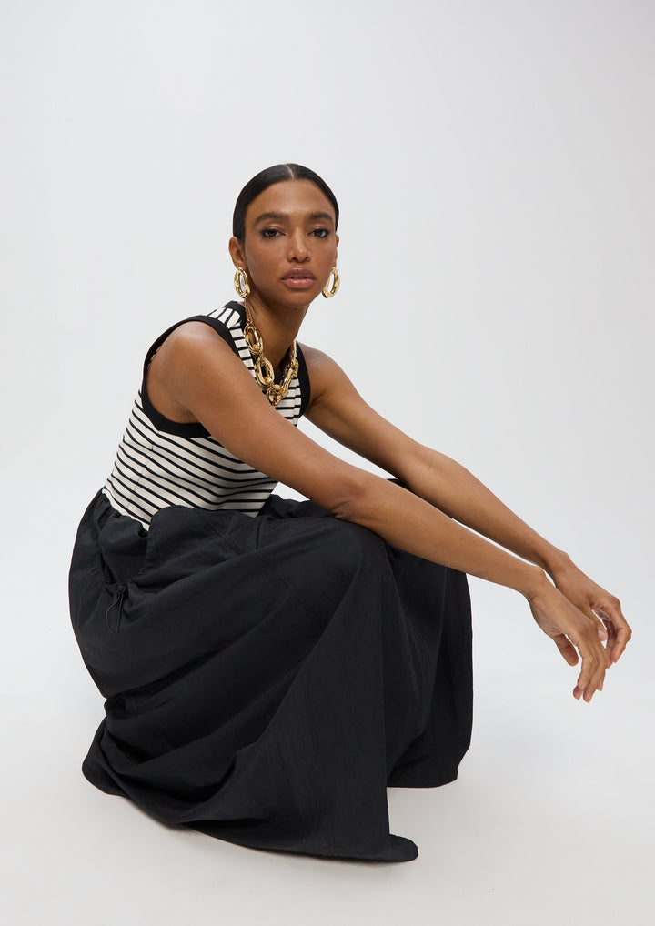 Robe midi bimatière à rayures
