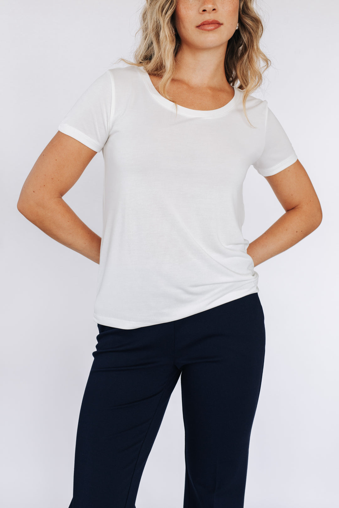 T-shirt Essentiel de base - Exclusivité Avec Style - BLANC ❤️