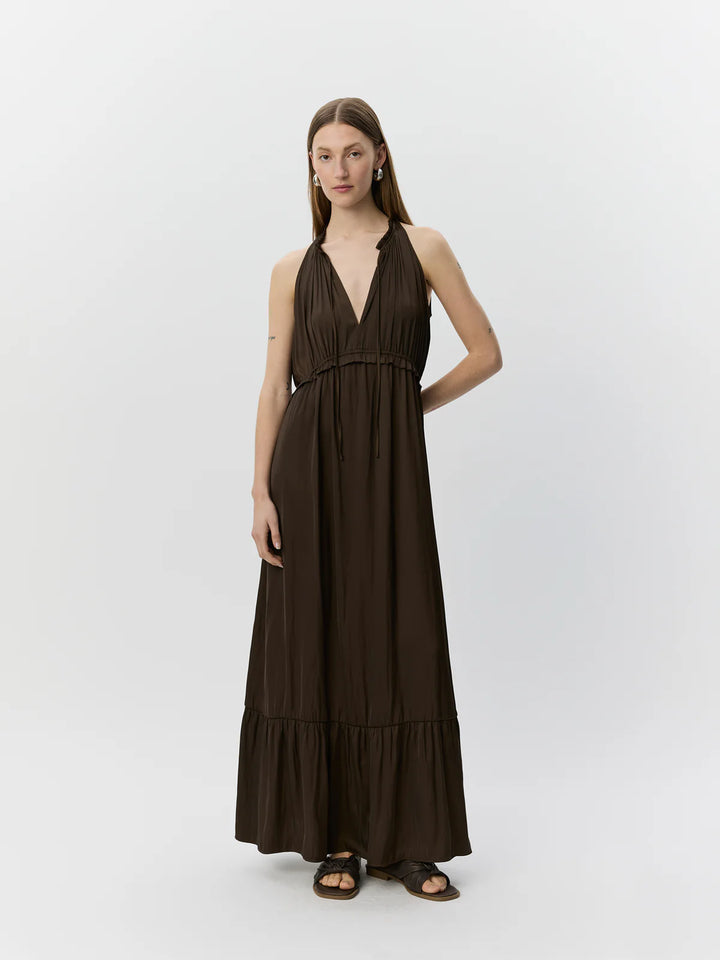 Robe longue Mel à encolure licou