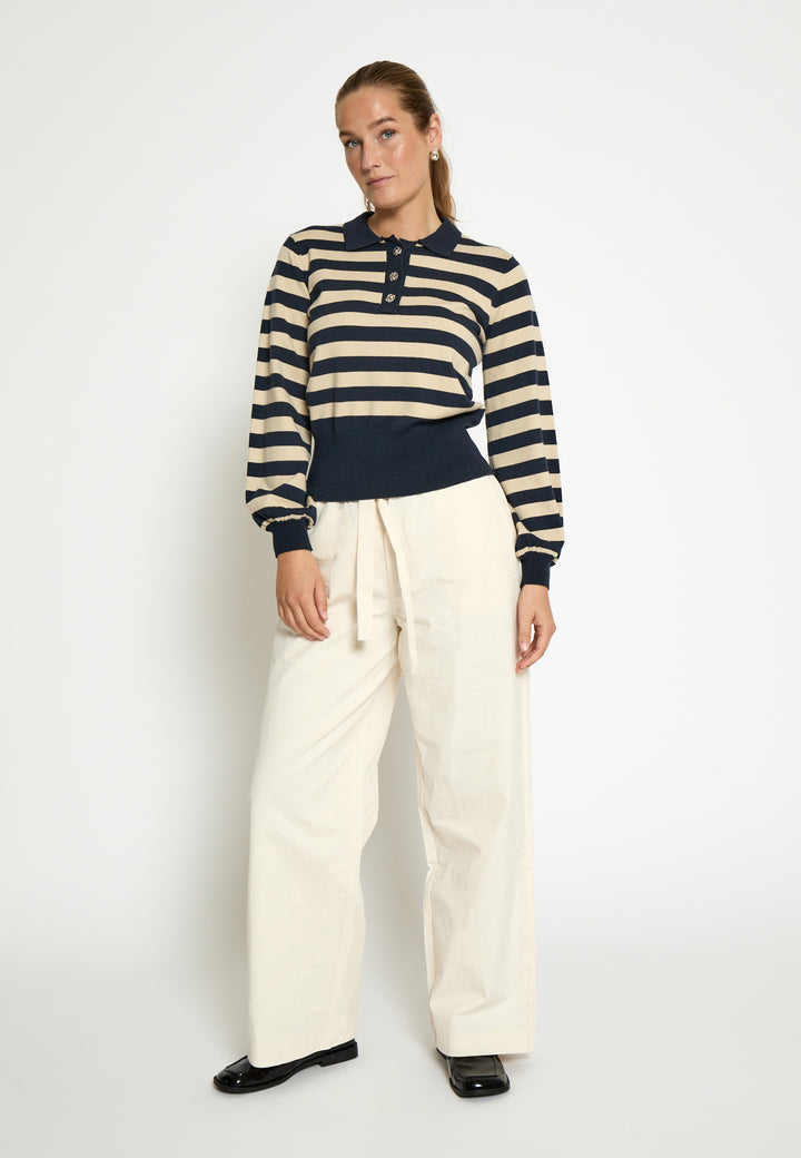 Pull rayé avec boutons bijoux et col polo Aliana