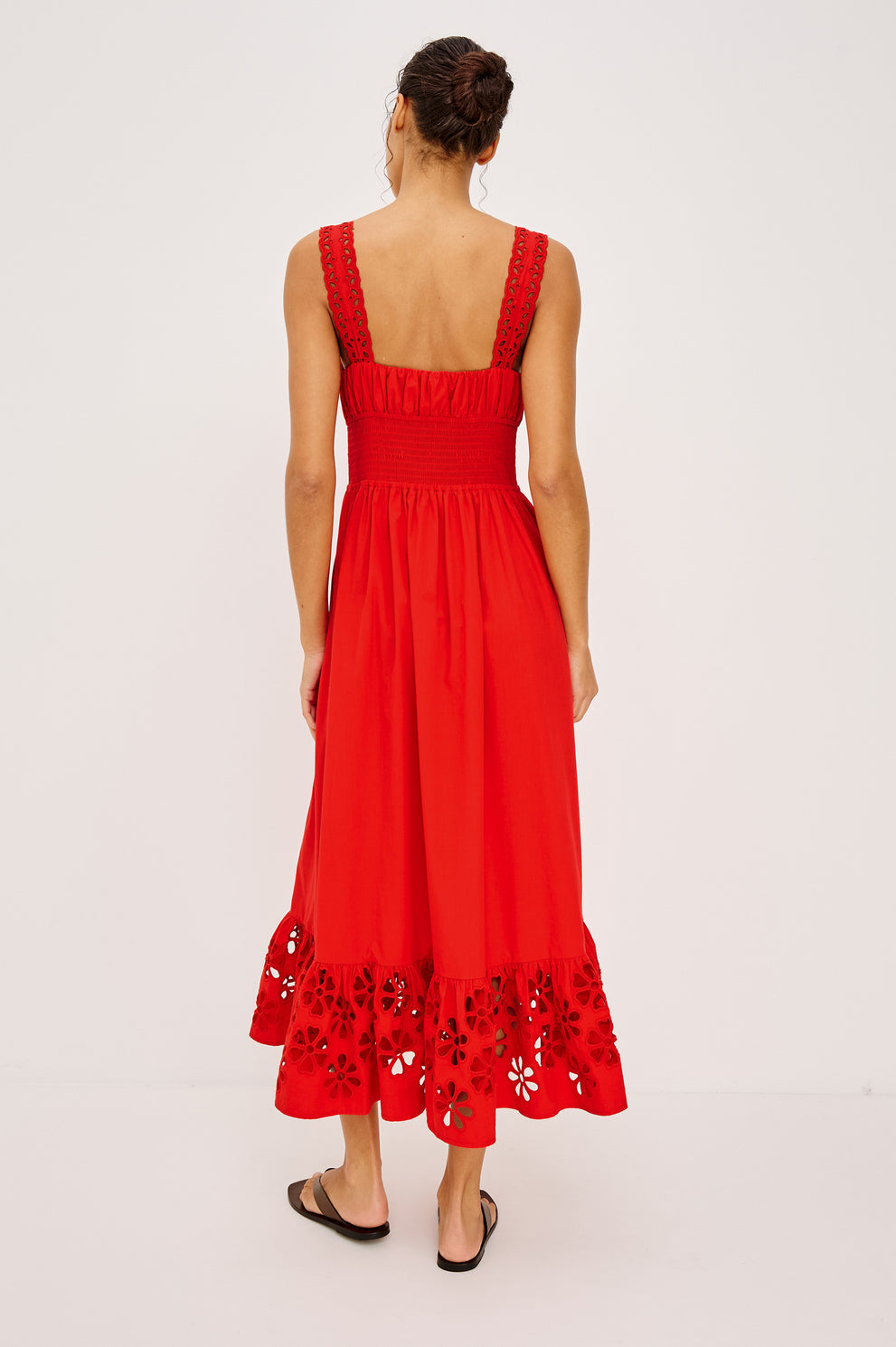 Robe midi Moira à bretelles brodées