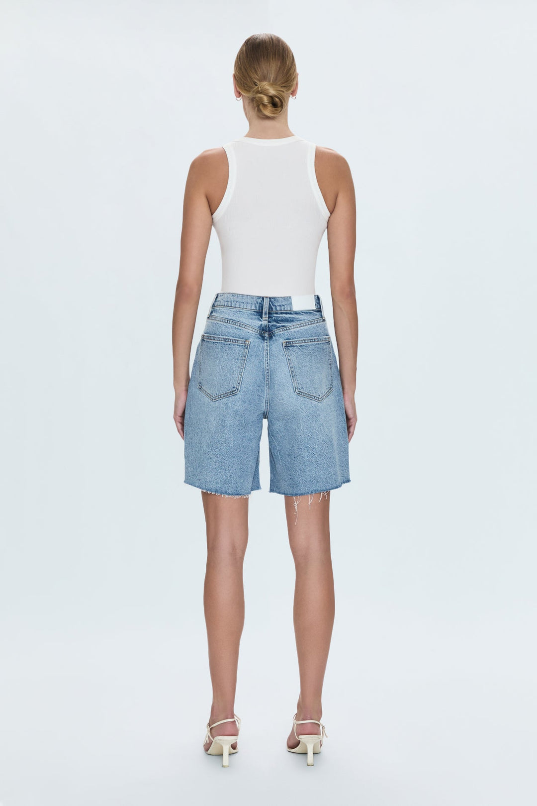 Short ample à taille haute avec ourlet effiloché Kaylee