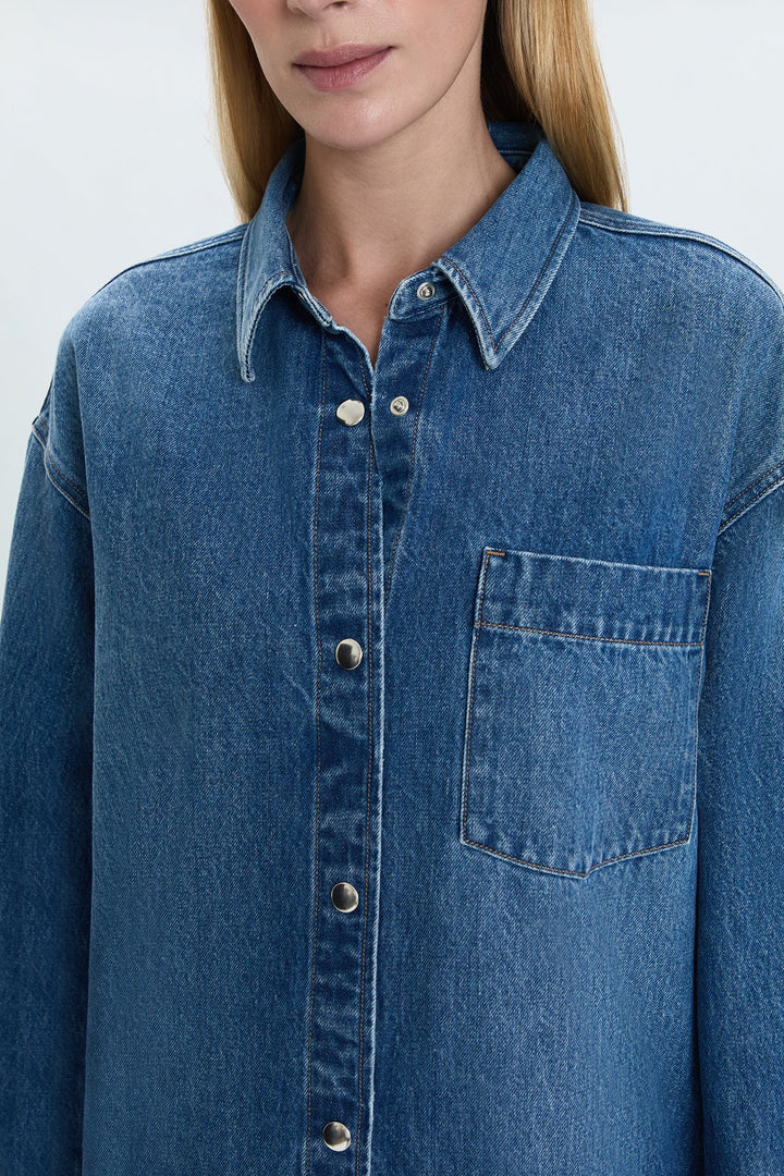 Robe chemise courte en denim Elle
