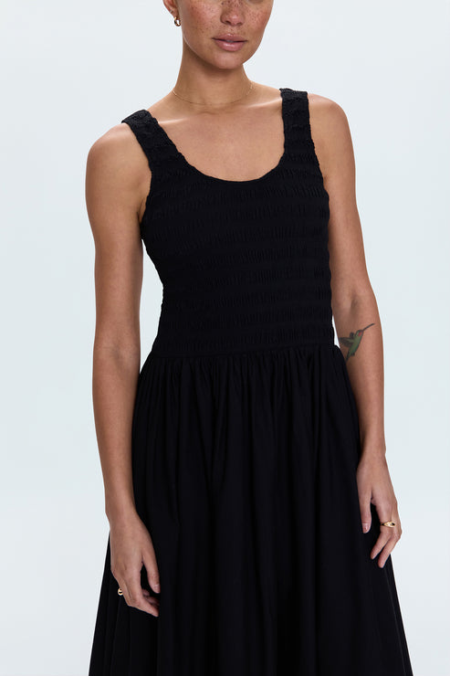 Robe midi smockée avec jupe ample Alessia