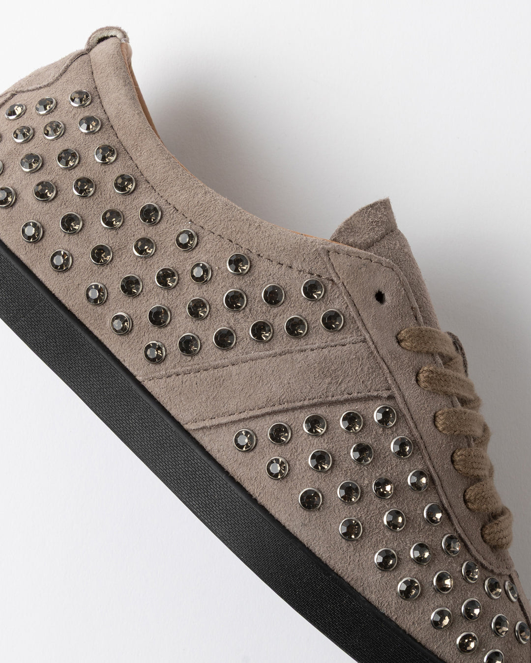 Baskets basses cloutées de strass Prima