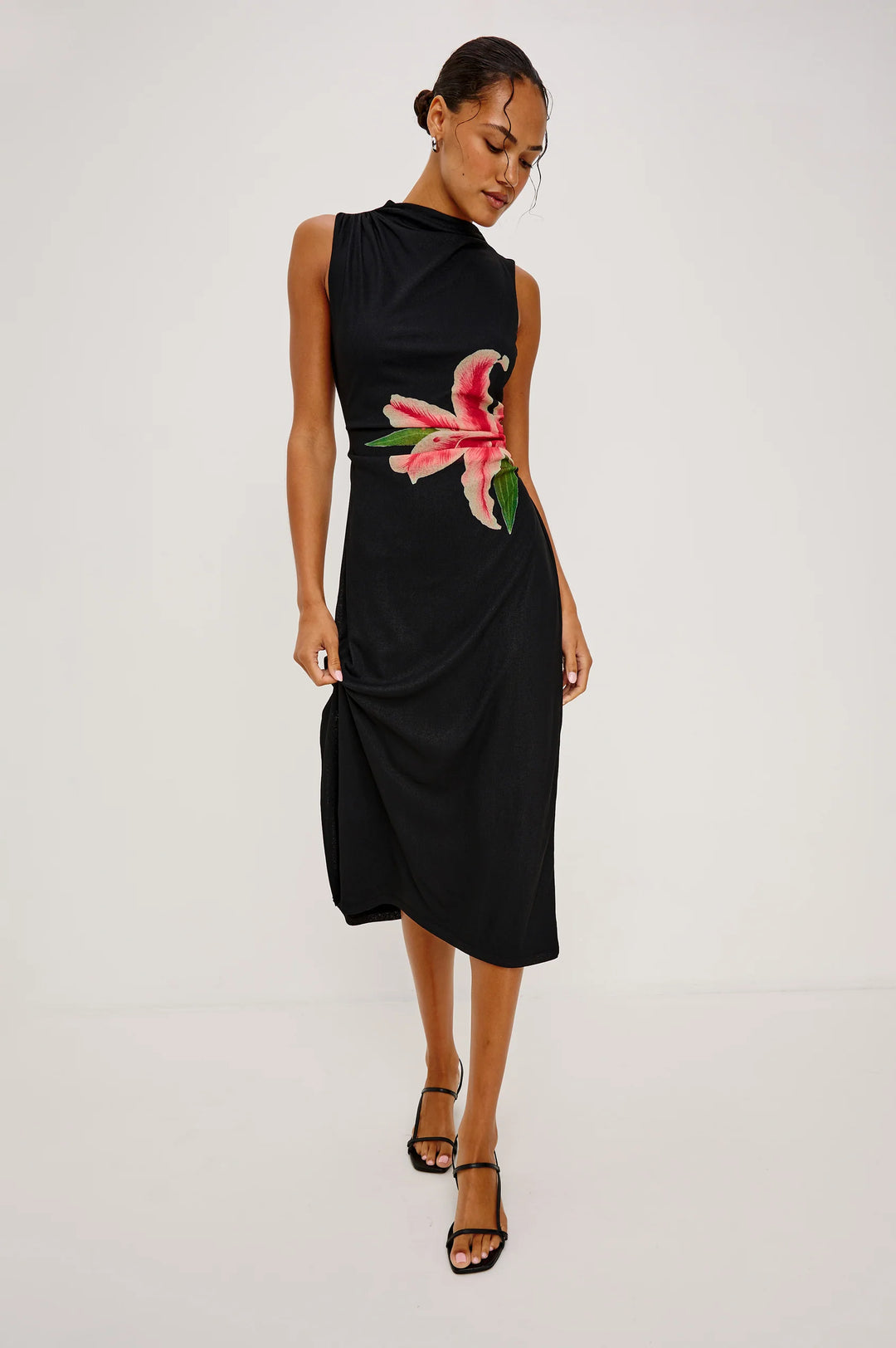 Robe midi drapée à imprimé floral Rebecca