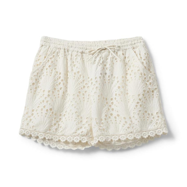 Short brodé ajouré