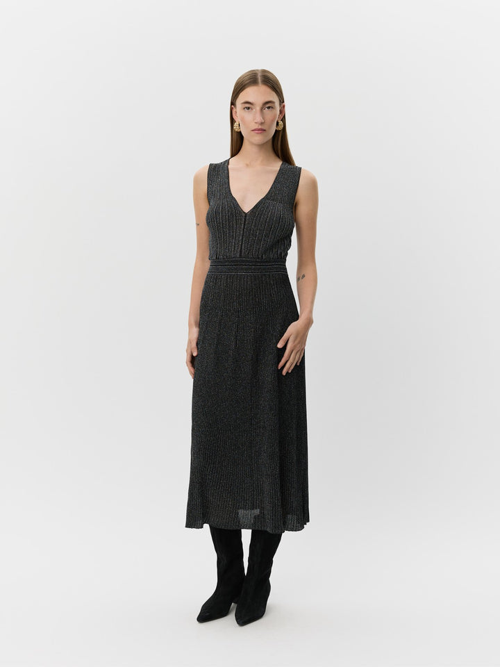 Robe midi scintillante en tricot à col V
