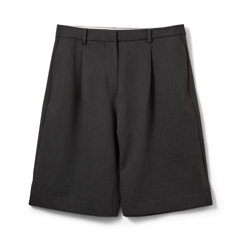 Bermuda tailleur Elsa à plis pressés