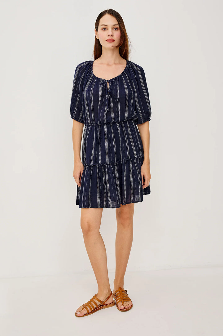 Robe courte à manches bouffantes Saba