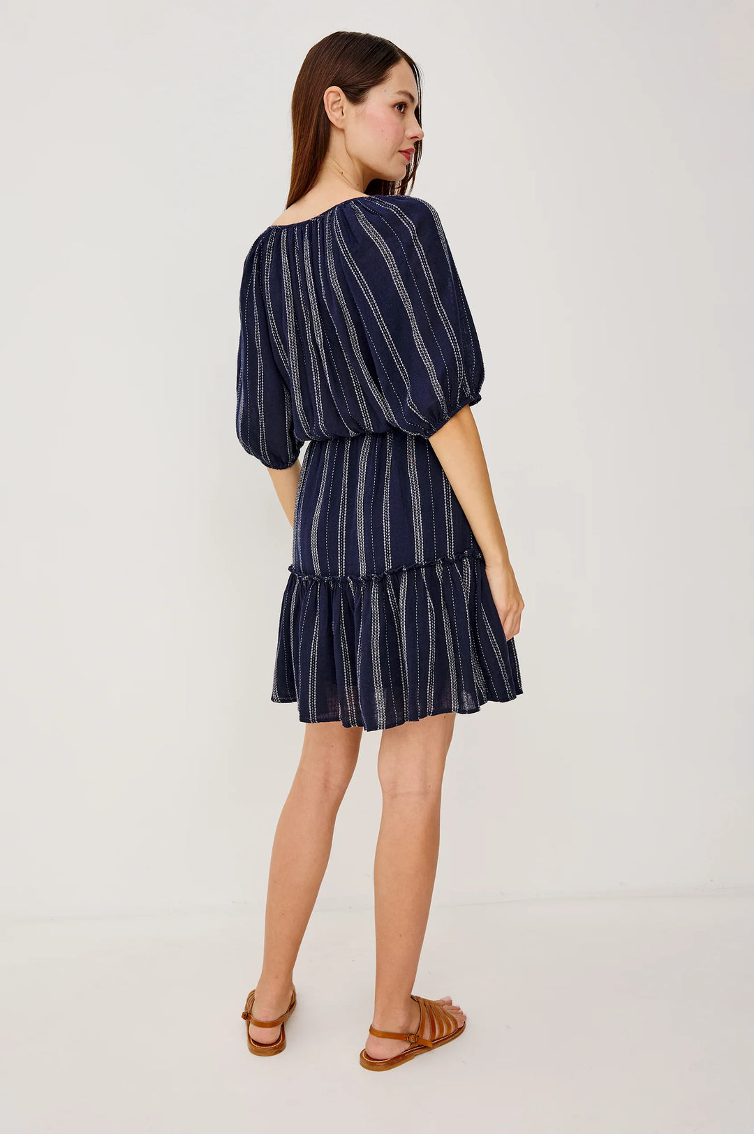 Robe courte à manches bouffantes Saba