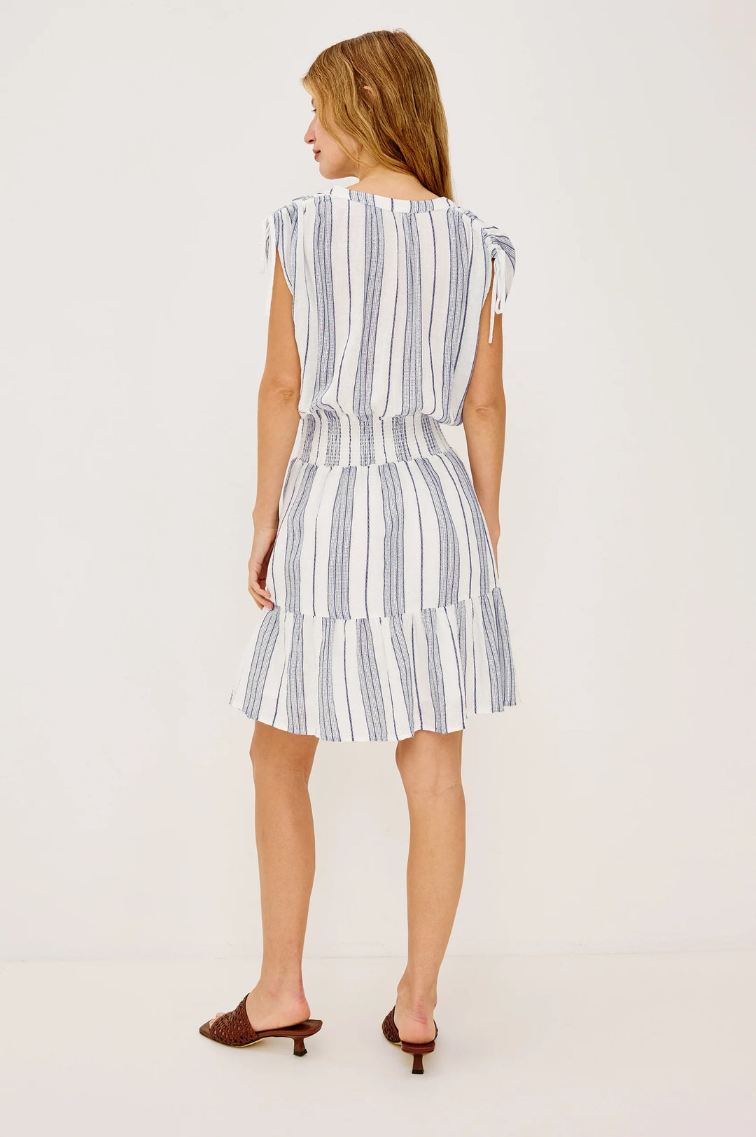 Robe Samina rayée à taille smockée