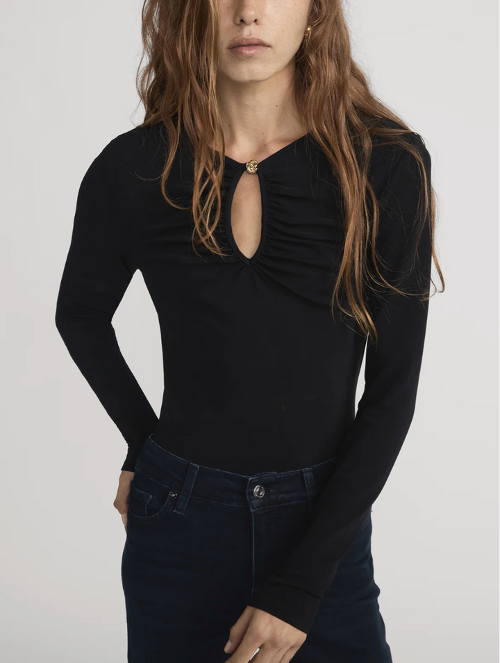 T-shirt à manches longues à encolure goutte