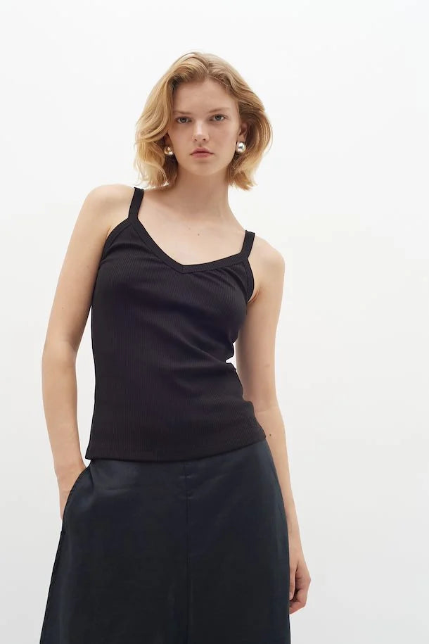Camisole côtelée col V Dagna