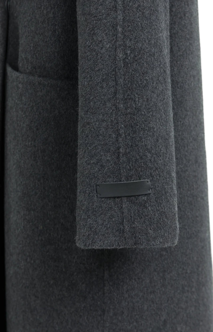 Manteau très long à coupe ample