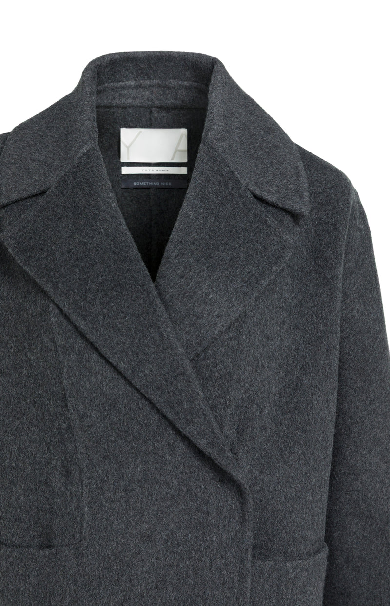Manteau très long à coupe ample