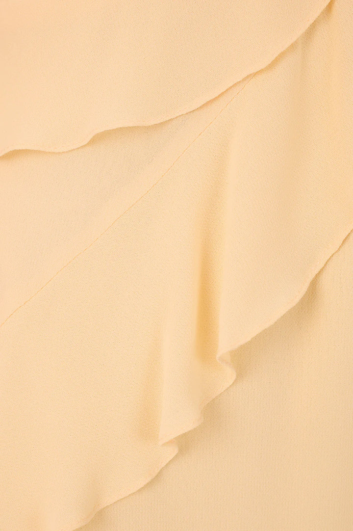 Robe courte volantée