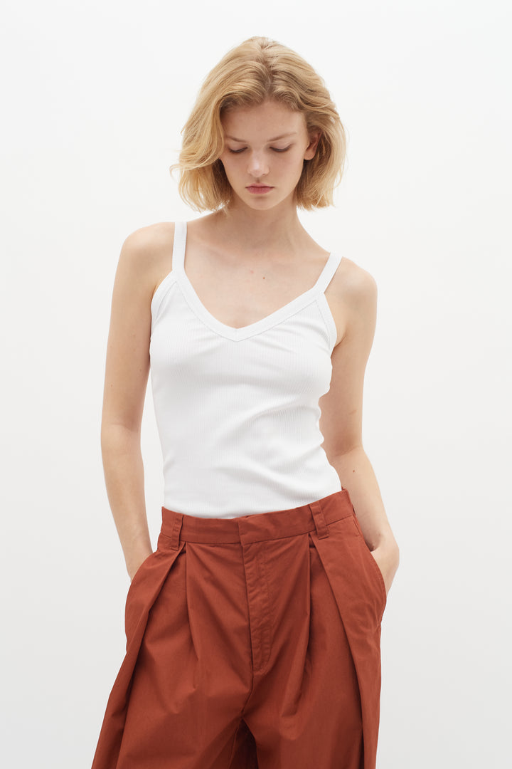 Camisole côtelée col V Dagna