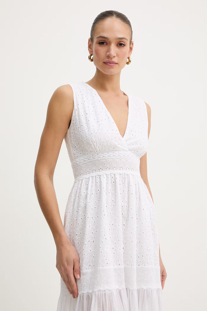 Robe longue à broderies anglaises
