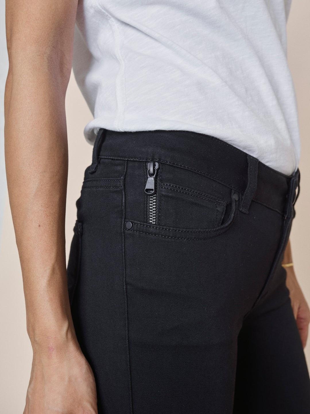 Jeans noir soyeux