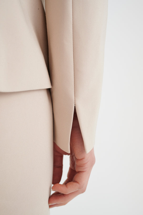Veston ajusté sable blond court Zella