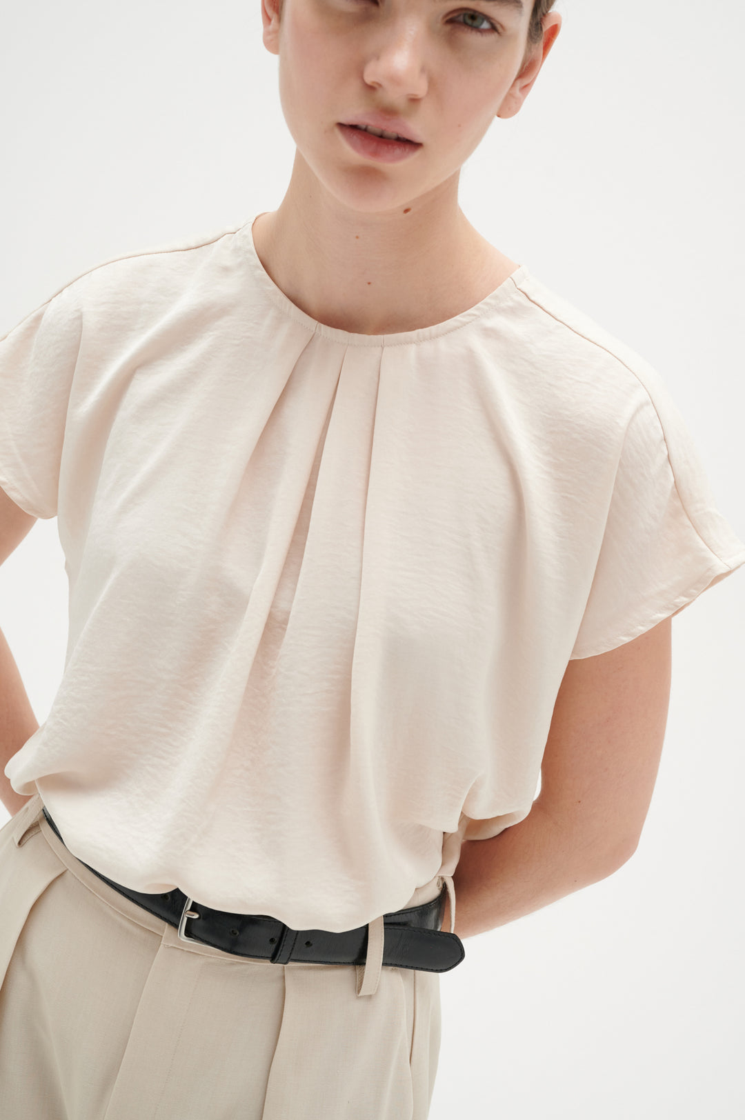 Blouse légère col rond ivoire